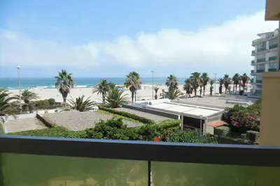 Image de Deux-pièces rénové face à la mer avec parking