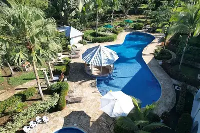 Image de Surrounded by nature with A/C