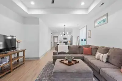 Image de Hot Tub | Parking| 6 beds| Pool Table