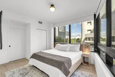Image de Your Downtown Miami Escape  Free Parking Included