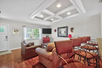 Image de Lux Home Mins to Beach, Hospital & Downtown