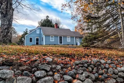 Image de Luxury Coastal Cottage