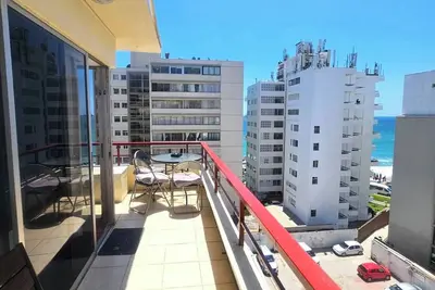 Image de Appartement exclusif avec vue sur l'océan avec terrasse et parking — longs séjours de mars à décembre