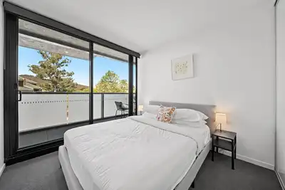 Image de Appartement lumineux avec parking sécurisé et accès au jardin