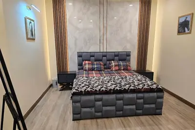 Image de Peaceful 1-bedroom apartment with Ac in vibrant Islamabad