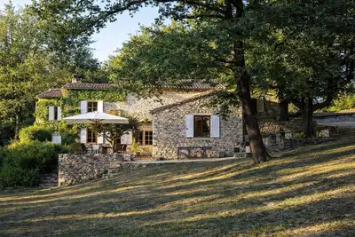 Image de Le Mas du Néflier, au coeur de la Drôme Provençale.