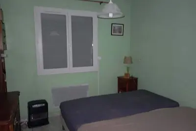 Image de Maison individuelle avec terrain clôturé et terrasse a l arrière