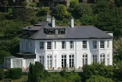 Image de Bellevue Manor, Pool, Beach, Wedding, Retreat, 10min walk to Looe, Sleeps 24+