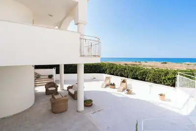 Image de Magnifique maison de vacances pour 4 personnes avec Tv et véranda, près de Ostuni