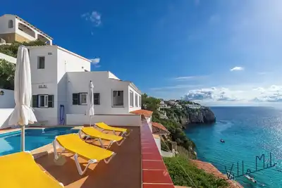 Image de Villa Mil - Stunning Front Line Villa With Beach And Sea Views