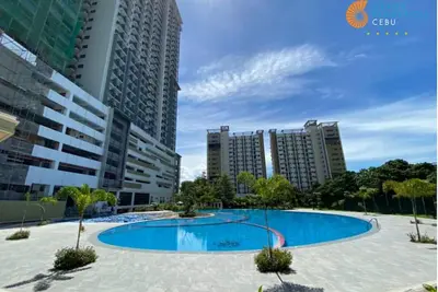 Image de Great Value Cebu Condo with Balcony | Golf Course View| Near Malls