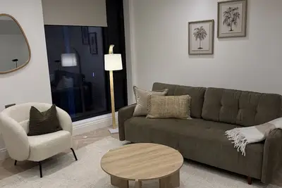 Image de Duplex-Appartement-Salle de bain privée-Vue sur la cour