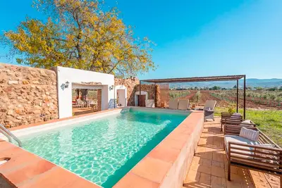 Image de Cubo's Cortijo La Olivera / Piscine privée / Campagne / Barbecue / Wi-Fi gratuit