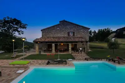 Image de Col di Luce 8 by Marche Holiday Villas
