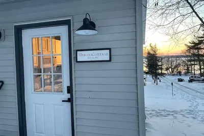 Image de Cayuga Lake Cottage near Aurora - Wineries, Brewery, Trails and Lakefront.