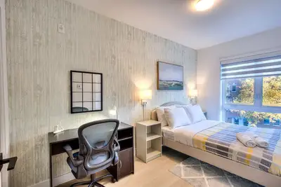 Image de Bright 3-Br Condo in Vibrant Neighborhood