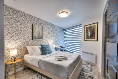 Image de Charm & Comforts 1br Apt Ndg by Downtown Montreal