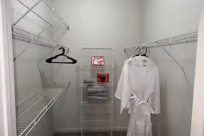 Image de Chic Apt in The Woodlands-Parking-Wi-Fi-King Bed