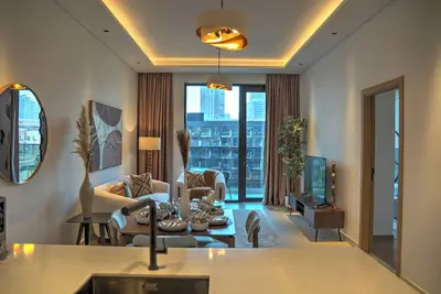 Image de Luxury Brand New 2 Bedroom Apartment Circle Mall View Jvc Dubai