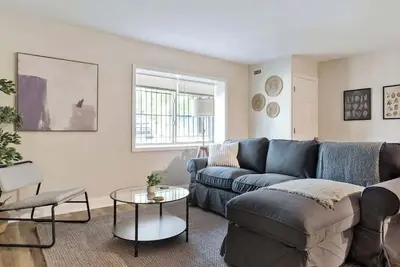 Image de East Liberty 2br, Walkable, Parking