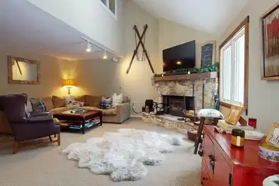 Image de 5 Bedroom Well Appointed Styles Brook