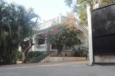 Image de Magical Forest: Luxury 2bhk Villa w/ Private Pool & Lush Greenery in Uttan