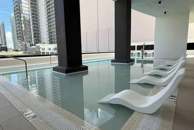 Image de Downtown Miami 1br|Walk to Bayside+Kaseya|Gym/Pool
