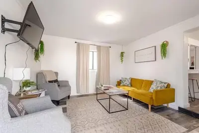 Image de Juniper Den at Uptown Estates- Downtown Flagstaff