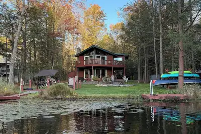 Lakefront Retreat with Kayaks, Firepit & Space for the Whole Crew