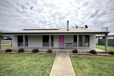 Image de The New Kid on the Block - Shell Shack @ Tomakin