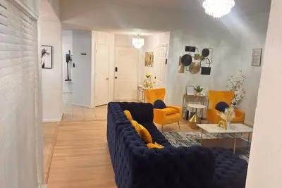 Image de Your Arlington Hotspot: Games, Flights & Family Fun