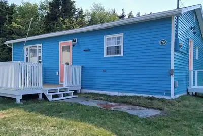 Image de 2-bedroom house in charming Placentia, perfect for a relaxing stay.