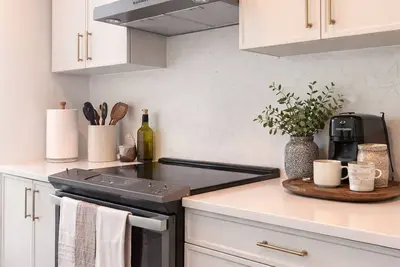 Image de Modern, Amenity-Rich City Apt: 10 min to Pentagon, White House, & Dc Downtown