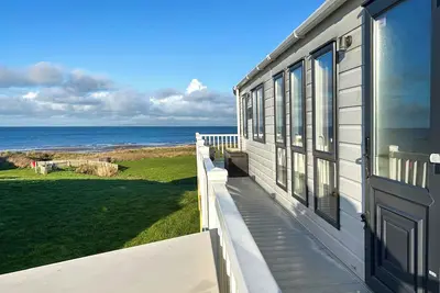 2 chambres à coucher à Ayr