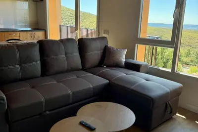 Image de Quiet house with spectacular views and fireplace, in the middle of nature.