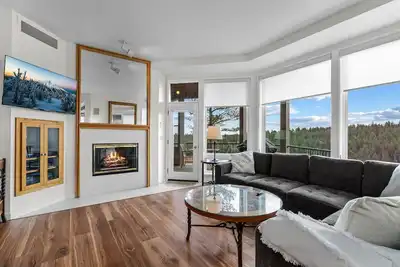 Image de Relaxing River Views| Mt Bachelor Village 329