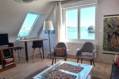 Image de Bel appartement avec vue imprenable et accès direct sur la Ria d'Etel