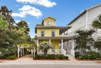 Image de Pet-Friendly Seacrest 4br Beach Retreat+ Free Tickets: Dolphin Cruise & More!