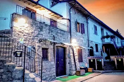 Image de Assisi's La Roccetta is a cozy, safe and modern loft.