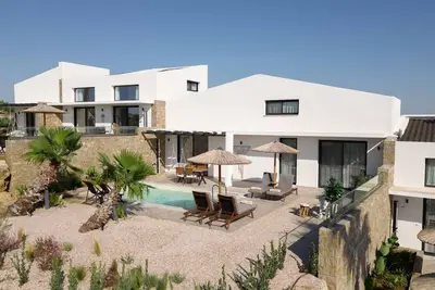 Image de Private Pool Family Villa with Lagoon & Sea Views in Halkidiki