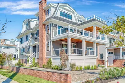 Image de Victory Bliss - 6 bedroom / 6 on-suite - Sleeps 16 - Pool & Elevator by Victory