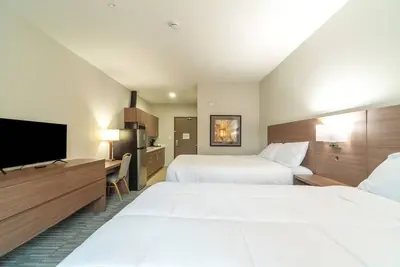 Image de Family-Friendly Stay + Free Parking - Creole Nature Trail – 6miles away