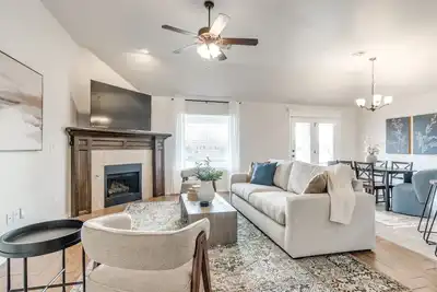 Image de Lakeview Landing – A Place to Feel at Home