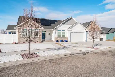 Greenwillow Luxe Retreat