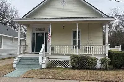 Image de Midtown Charm Near Lakebottom Park