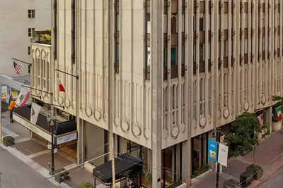 Image de Studio Room for the Super Bowl!