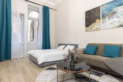Image de Designer Apartment in the City Center