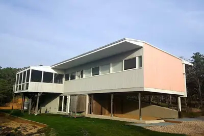 Image de Charming house in pleasant Wellfleet with cool Ac breeze