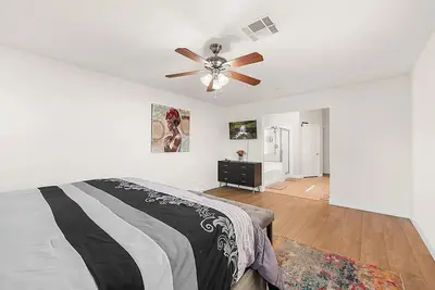 Image de Spacious 5-bedroom house in fabulous Indio with Private Pool