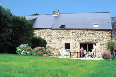 Image de Maison de vacances Gîte Ty Breizh - Les Hortensias